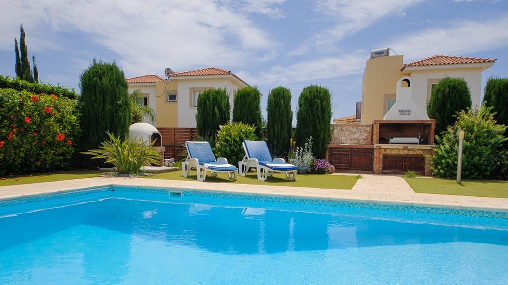 Ayia Napa Holiday Villa 036 Стая снимка